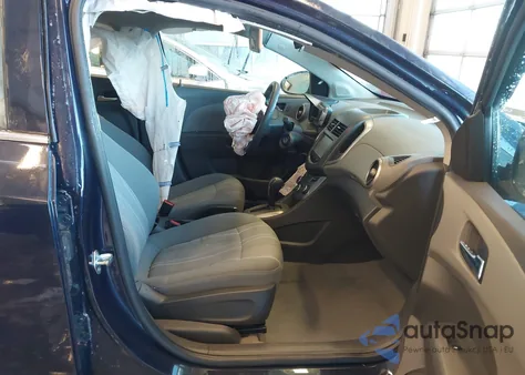 2016 Chevrolet Sonic Lt Auto z USA, uszkodzony, nr VIN 1G1JC6SB9G4119156